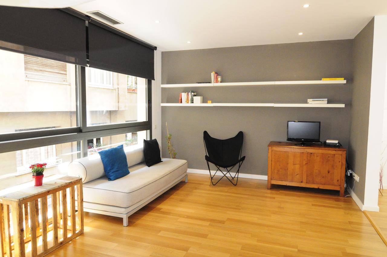 Rentbcn Gracia Deluxe Apartment Barcelona Ngoại thất bức ảnh