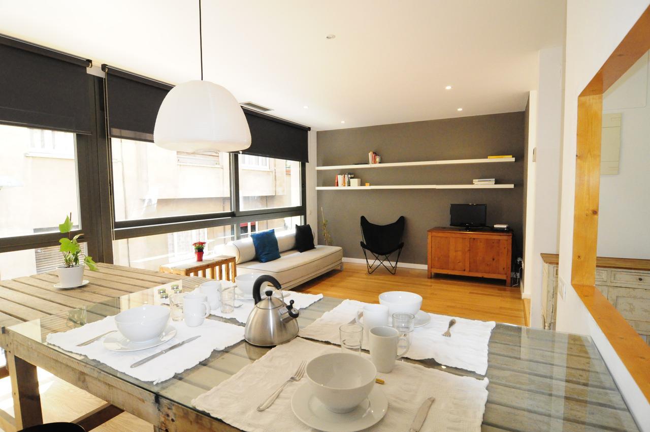 Rentbcn Gracia Deluxe Apartment Barcelona Ngoại thất bức ảnh