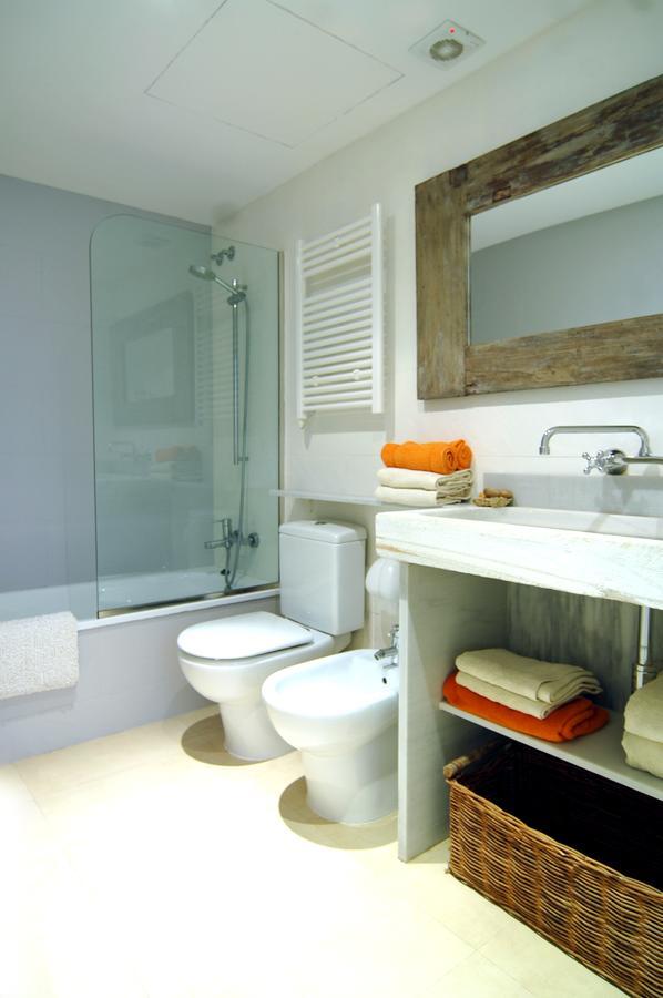 Rentbcn Gracia Deluxe Apartment Barcelona Ngoại thất bức ảnh